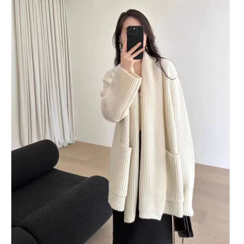 Autumn Winter Fashion Female thicken Full Sleeve Loose Warm Knitwear Long Sweaters Cardigan Women Casual Sweater Coats Outwear