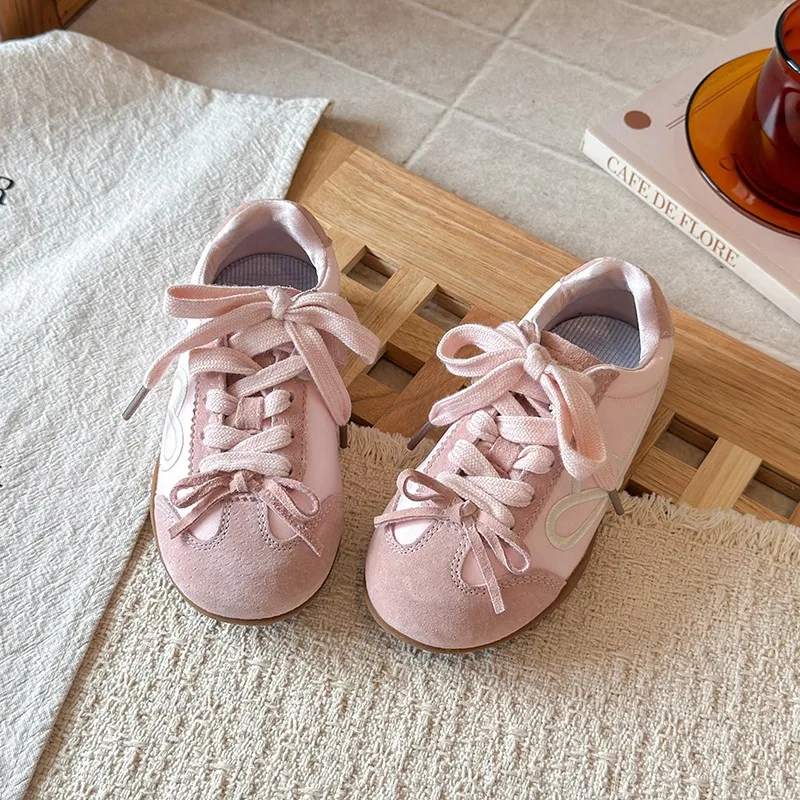 Toddler Kids Retro Heart Pattern Sneakers, Lace‑Up Suede‑Look Soft Flat Casual Athletic Shoes for Boys Girls