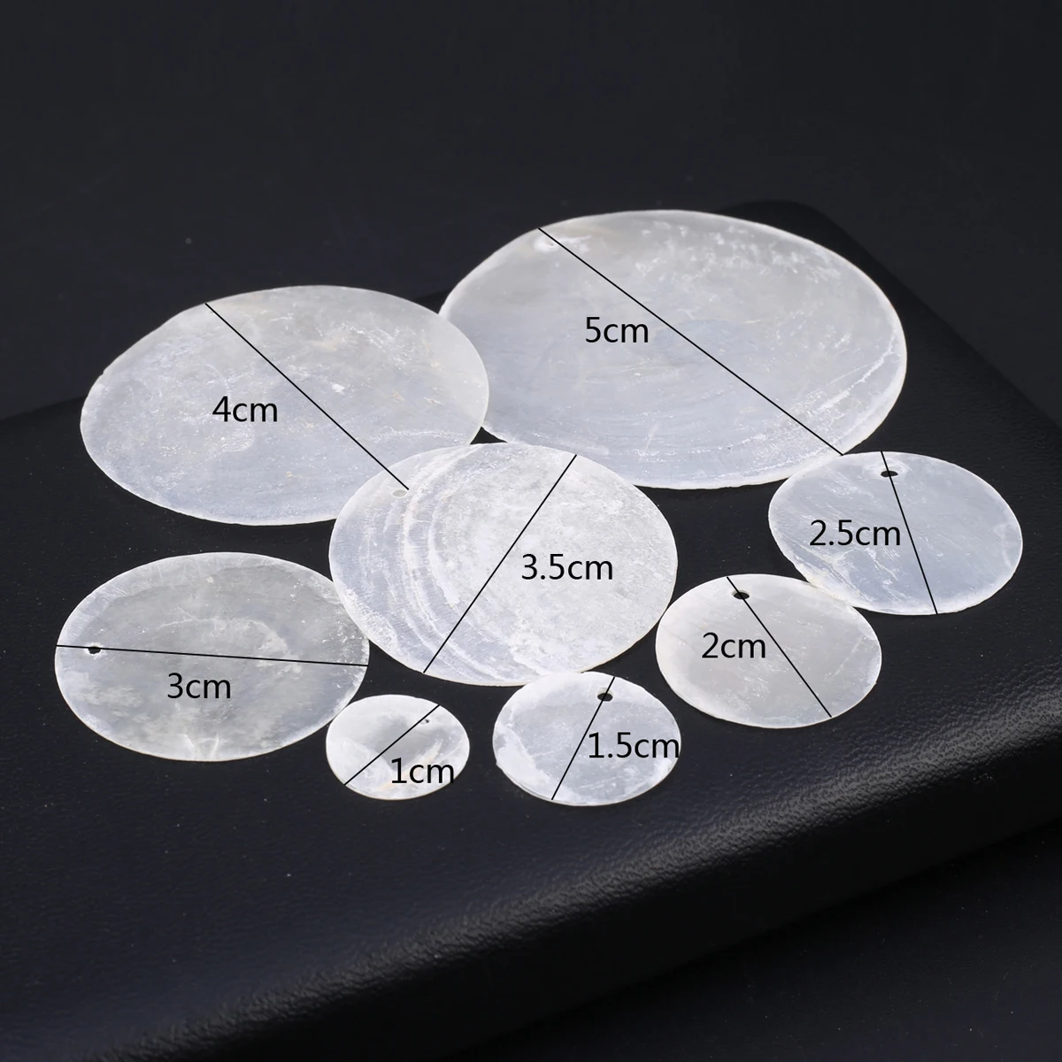 10pcs/Set White Round Natural Freshwater Shell Pendant Mother of Pearl Charms for Jewelry Making DIY Necklace Earrings Accessory