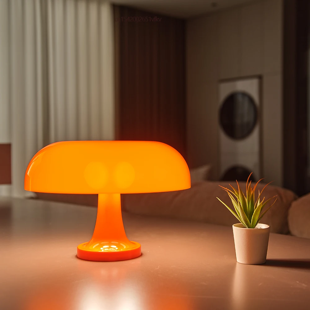 Classic Mushroom Table Lamp Modern Bauhaus Design Table Lamp Hotel Bedroom Atmosphere Lamp