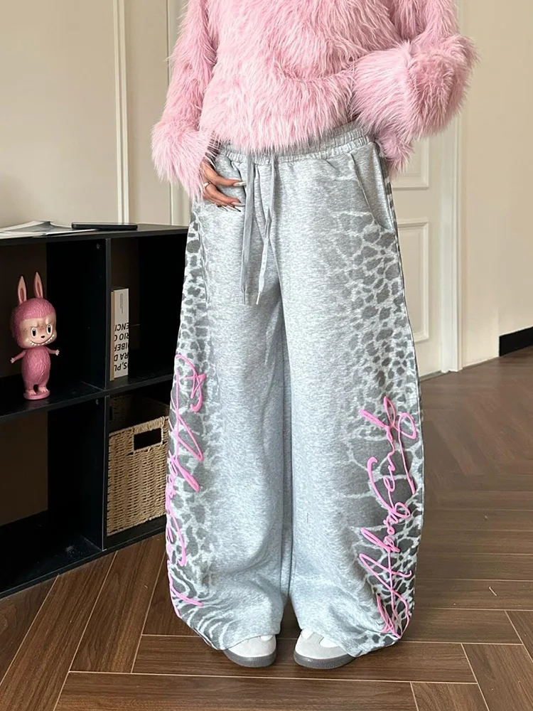 

Женские широкие брюки с леопардовым принтом в стиле ретро Y2K, винтажные американские спортивные штаны с высокой талией, уличная одежда с надписью в стиле хип-хоп, Harajuku Bf, серые брюки