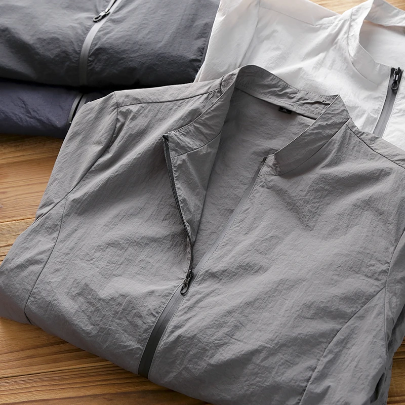 

Летняя легкая дышащая солнцезащитная куртка с невидимыми карманами, быстросохнущая, на молнии, с воротником-стойкой