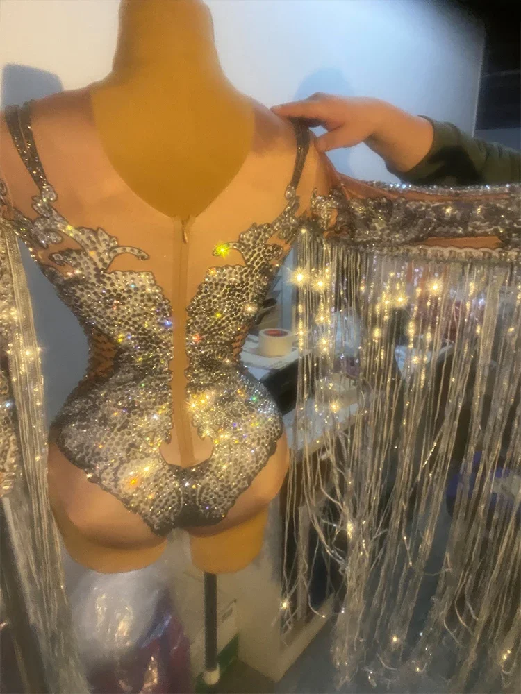 Funkelnde silberne Strass Pailletten Quaste Bodysuit Frauen Latin Dance Fransen Overall Club Bar tragen Sänger Trikot Bühnen kostüm