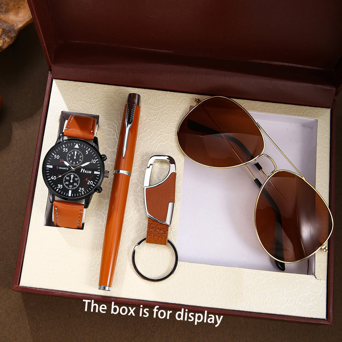 

4 шт. мужские модные уличные спортивные часы + ручка для письма + брелок + набор очков, праздничные подарки и подарки на день рождения