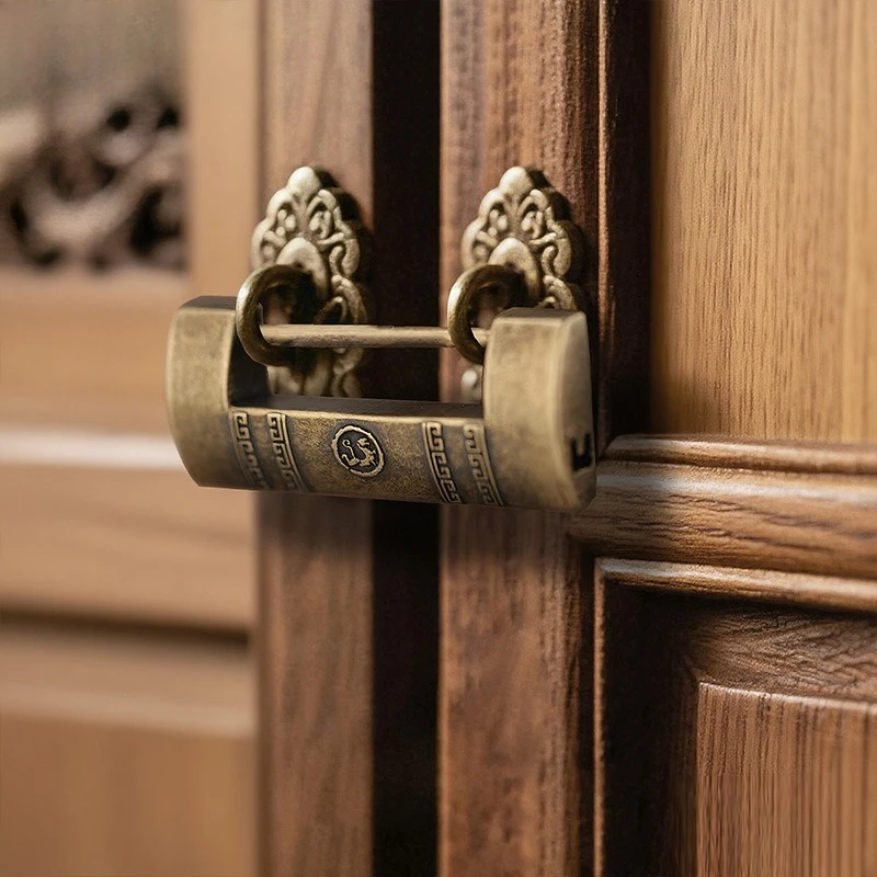 

Antique Villa Gate Horizontal Padlock Vintage Wooden Box Cabinet Small Lock Thickened Courtyard Door Hanging Lock