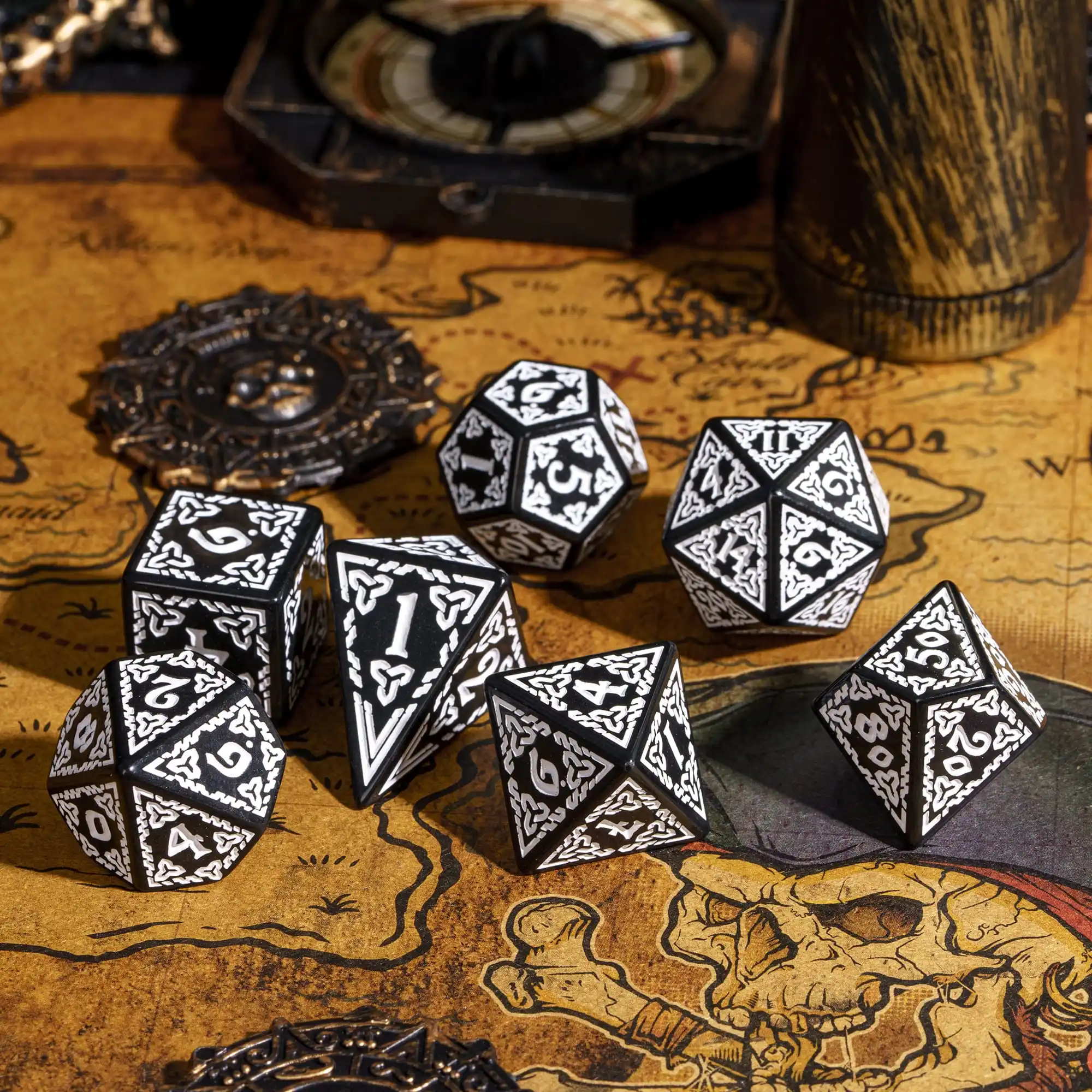 DND Celtic Knot Dice with Unique D4 7Pcs/Set New Pattern D4- D20 Polyhedral Dice for Role Playing Board Game D&D Tabletop Games