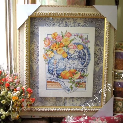 

Elegant European Style Blue And White Porcelain Cross Stitch Kit DMC Thread Set Floral Print Restaurant Decor Cotton Fabric