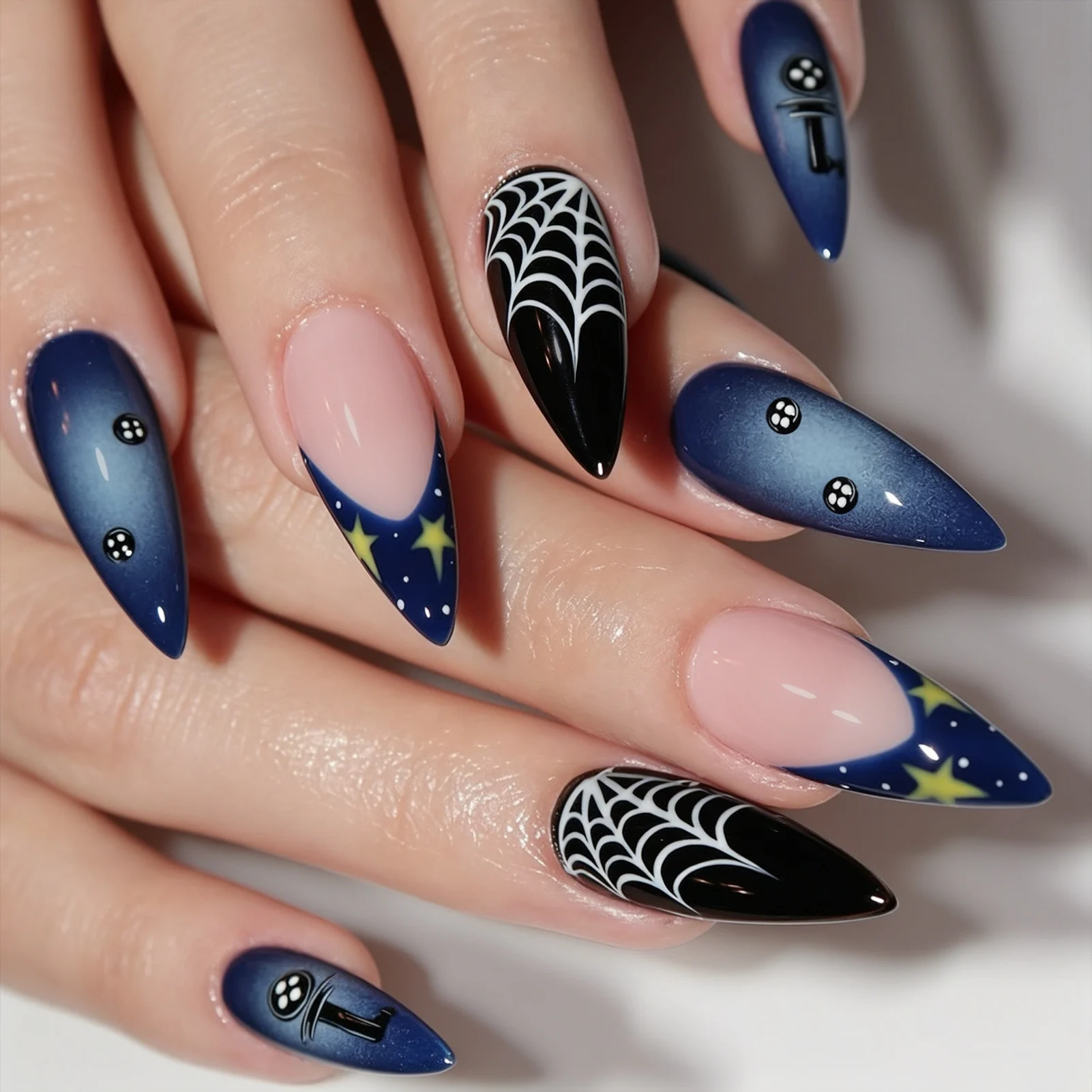 24pcs Starry Night Press On Nails For Halloween Button Star White Spider Web Designs False Nails Blue French Almond Fake Nail