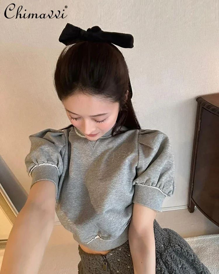 Japanese New 2024 Autumn Small Letters Round Neck Bubble Sleeves Short Sweatshirt Solid Color Female Girls Casual Cropped Tops