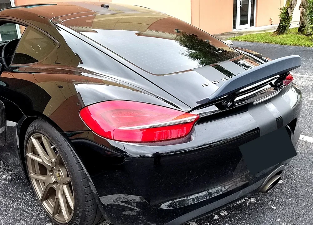 تصفيف السيارة لبورشه 981 كايمان ألياف الكربون منقار البط سبويلر ألياف لامعة إنهاء الجذع الخلفي الجناح سباق السيارات طقم هيكل الكسوة