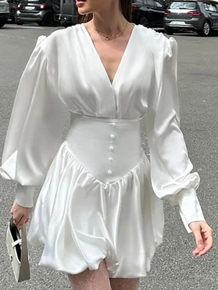 

Lantern Sleeve Versatile Dress 2024 Autumn/Winter New Cross-border Niche White Puffy Skirt Women's Dress