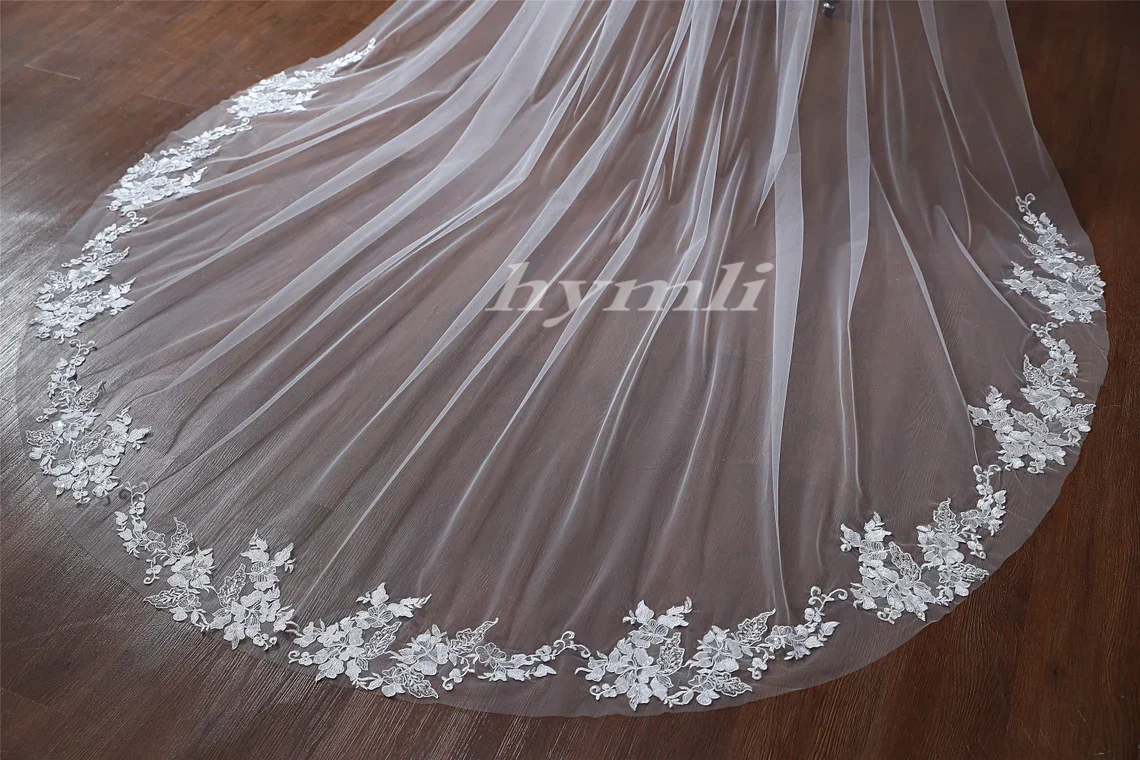 1 Layer Lace Applique Wedding Veil Tulle Bridal Veil with Metal Comb