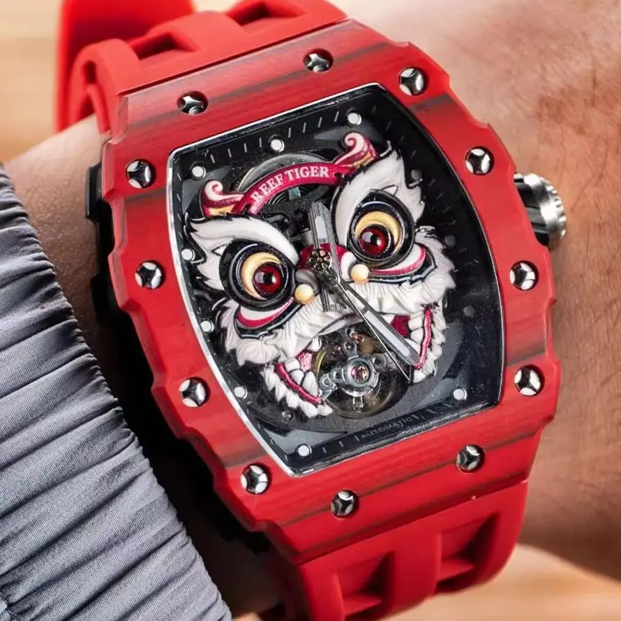Reef Tiger Men Automatic Watch 42.2mm Tonneau Mechanical Wristwatch Carbon Fibre Sapphire FKM Strap Luminous Lion Dance Dial