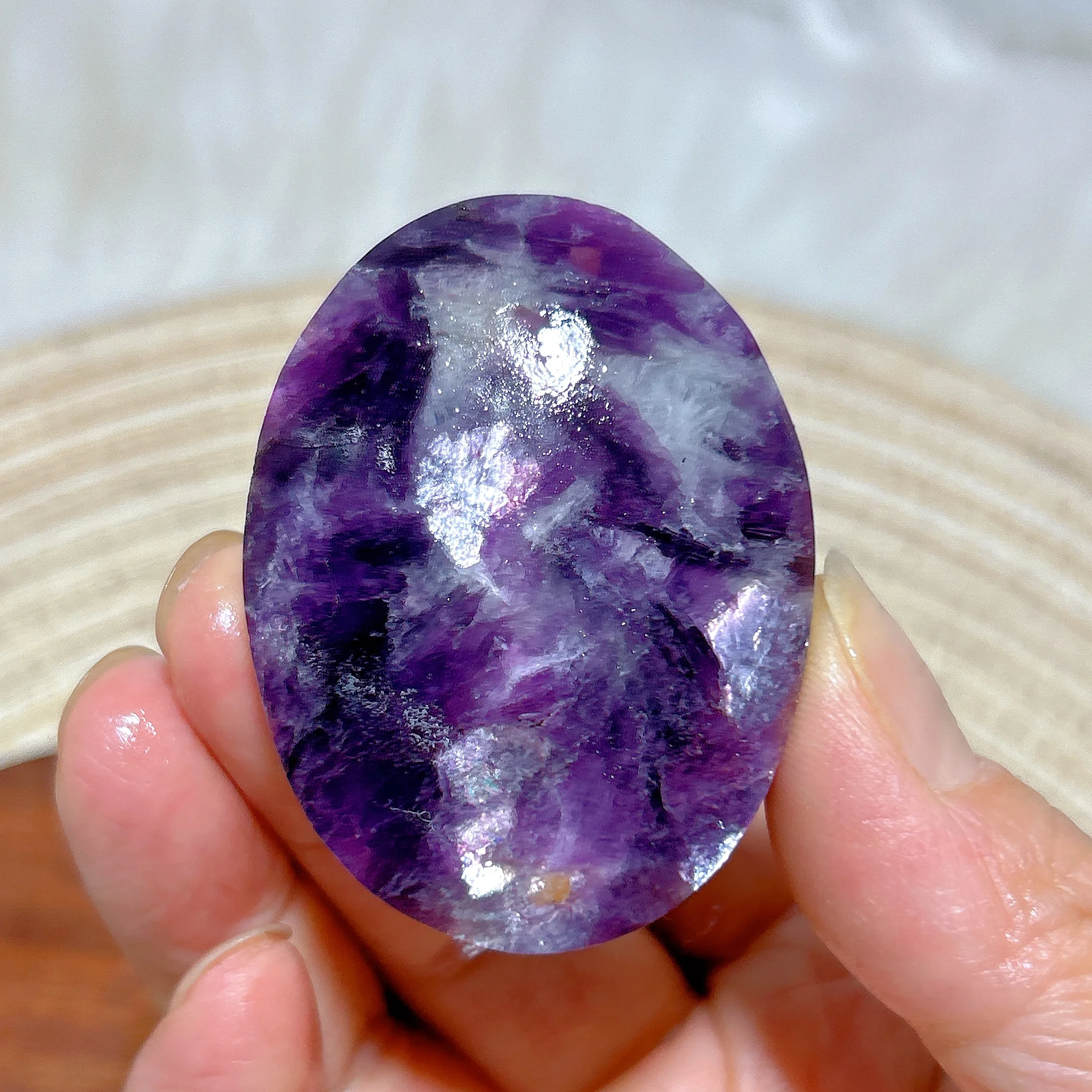 Healing Natura Crystal Gem Lepidolite Purple Silver Palm High Quality Flashy Gemstone Reiki Energy Ore Home Decoration Gift