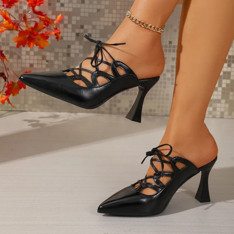 

Женские туфли на высоком каблуке 2026: Новинка с перекрестными ремешками, сексуальный ажурный дизайн, заостренный носок, тонкий каблук, стильные туфли-мюли