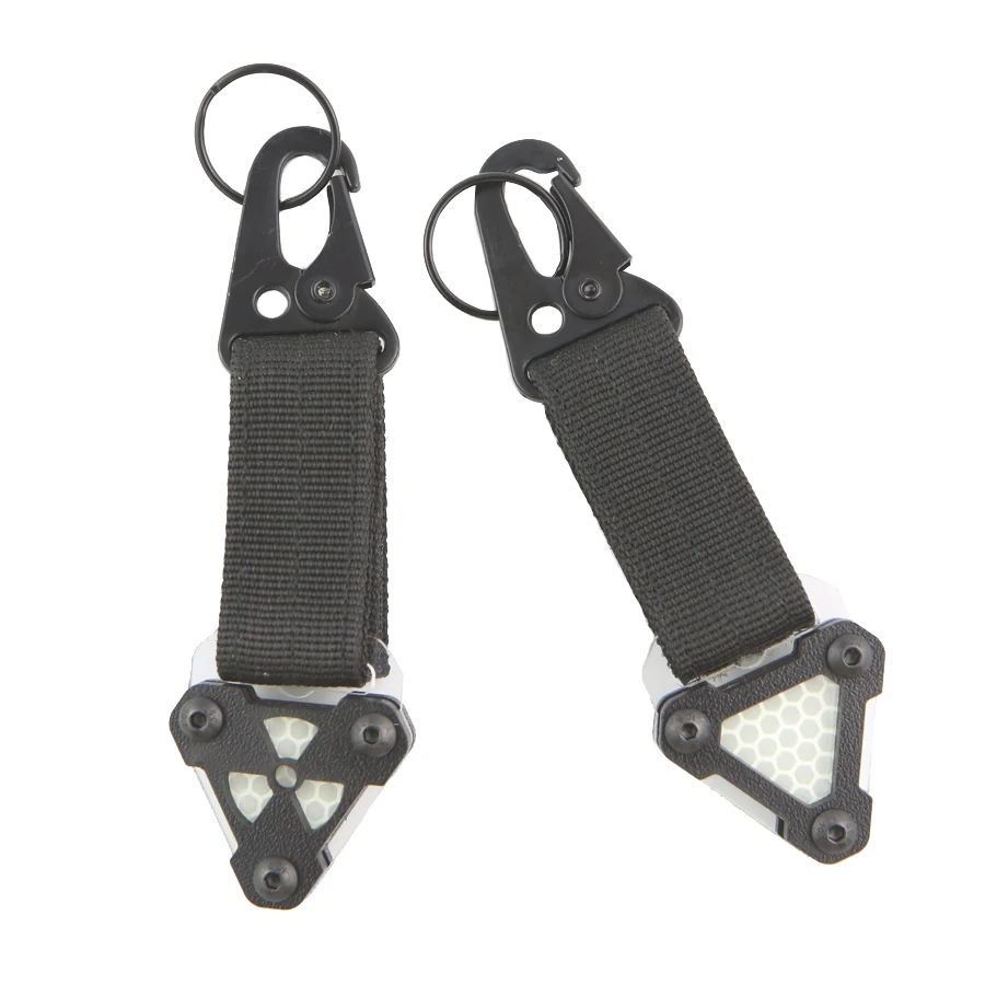 Luz reflectante triangular MOLLE para mochila táctica - imagen 5