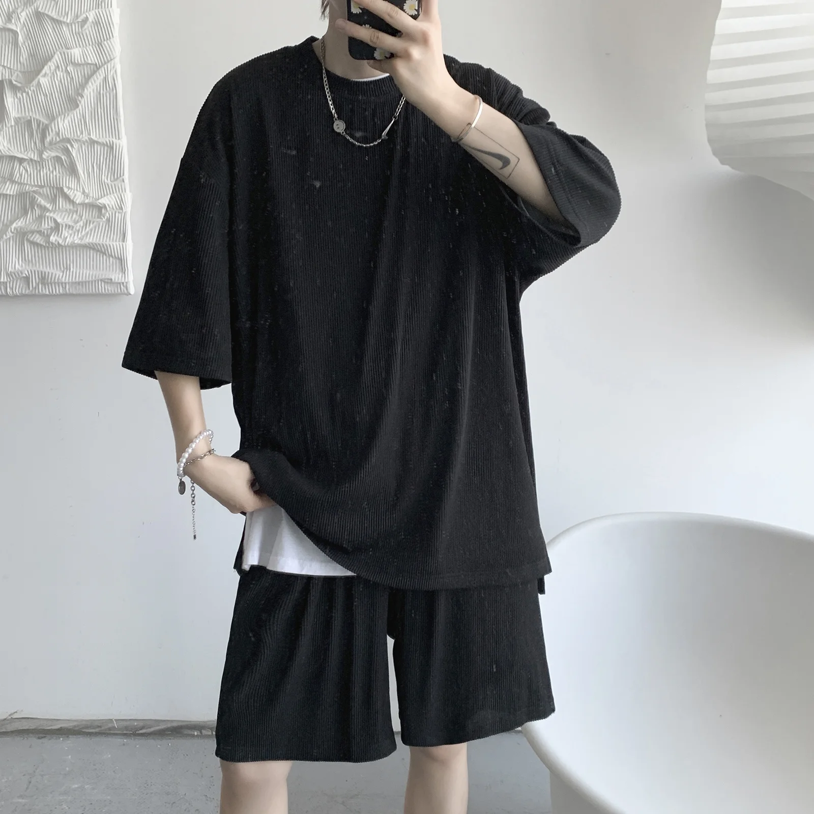 Summer Loose Casual Elastic Men's Sets Simple Crumpled Silky Short Sleeve T-Shirts And Shorts Men Clothing Streetwear Hot Sale