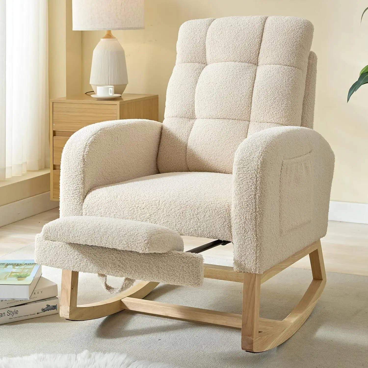 #7 Latest Recliner Chairs Offers