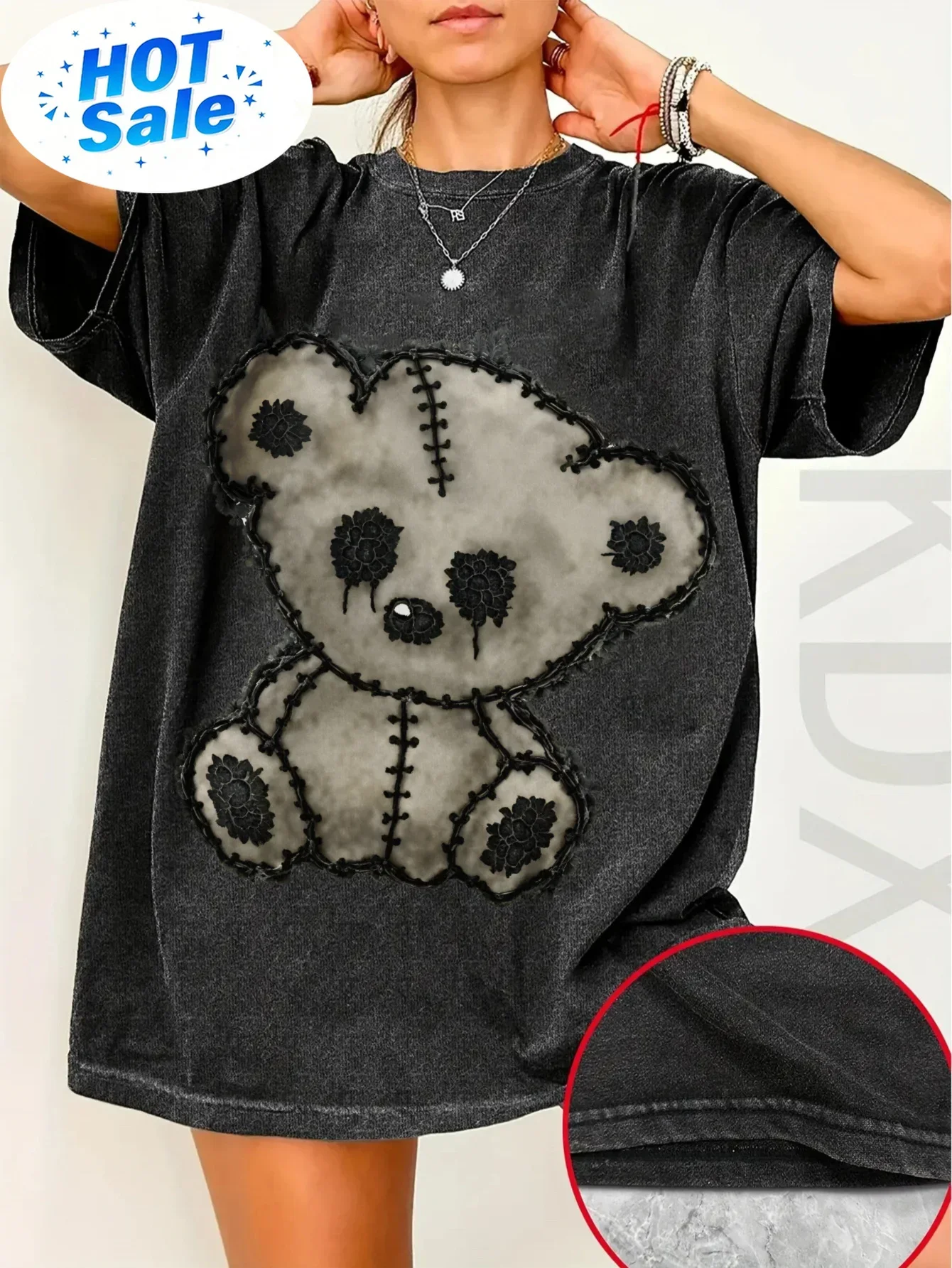 A Classic Teddy Bear Design Featuring a Easy And Clean Appearance, Comfortable Colors T-Shirt, Suitable for Both Men And Women,
