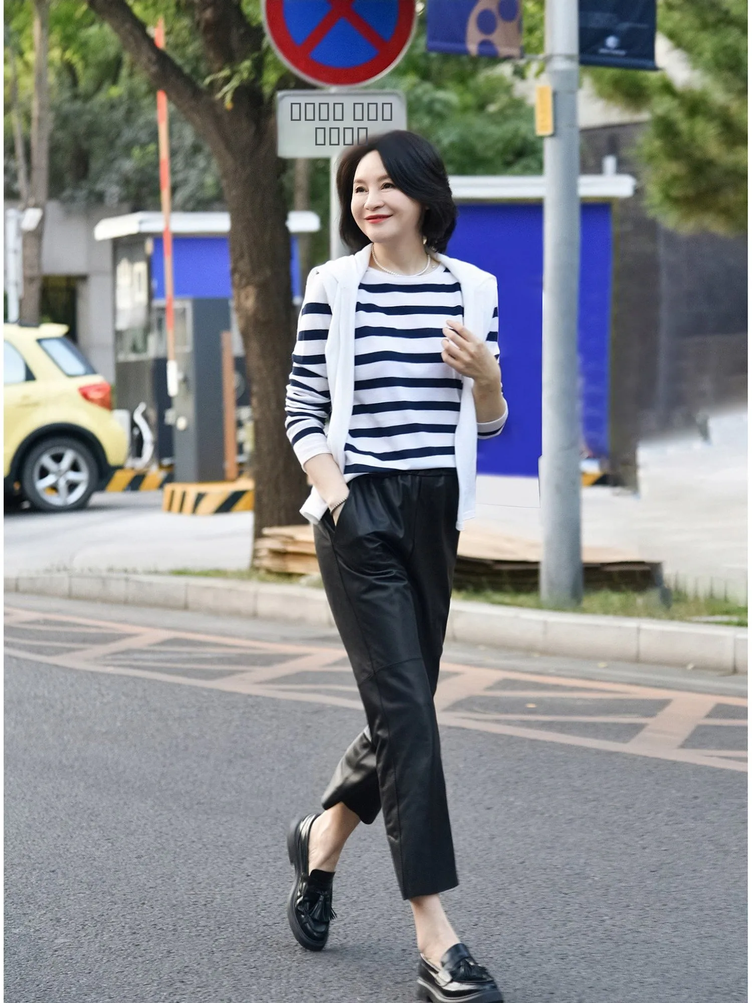

Spring Summer Woolen Knitted Top Loose Striped Classic 80s Sle Women's Casual round Ne Long Sve T-irt RuienCo.