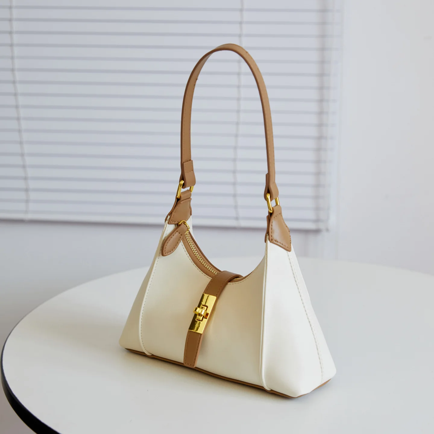 

2025 Vintage Underarm Bag - Stylish Shoulder & Crossbody Purse for Women, Retro Hobo Handbag with Adjustable Strap