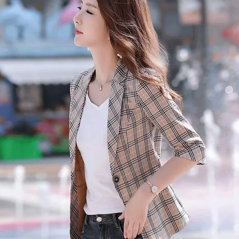 

Female Plaid Blazer British Casual Short Small Suit Spring Office Lady Single Button Three Quarter Women's Suit Lattice Jacket