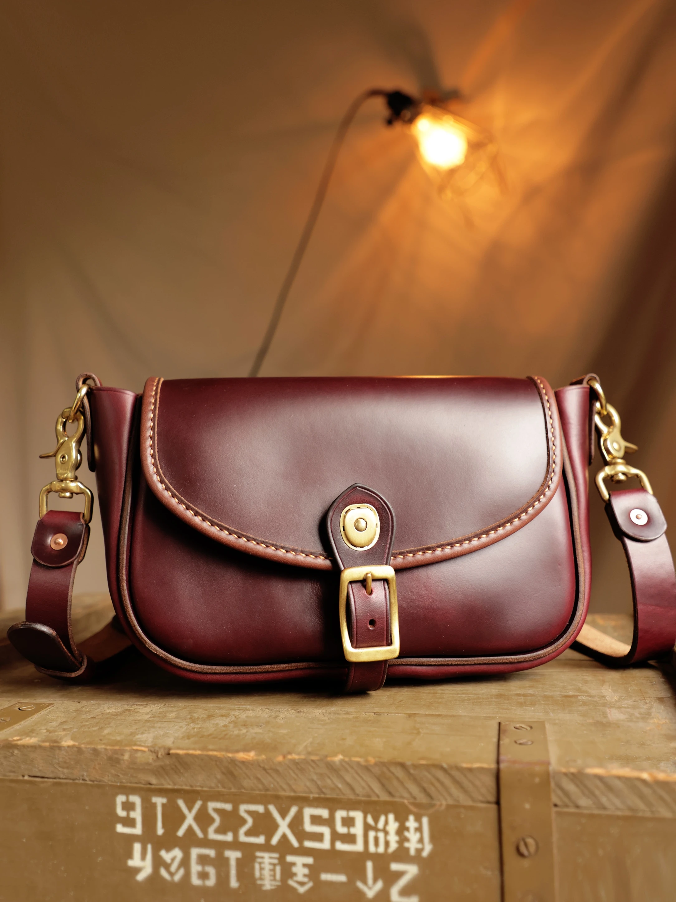 PNDME designer handmade brand first layer cowhide women's shoulder bag vintage casual luxury genuine leather crossbody bag