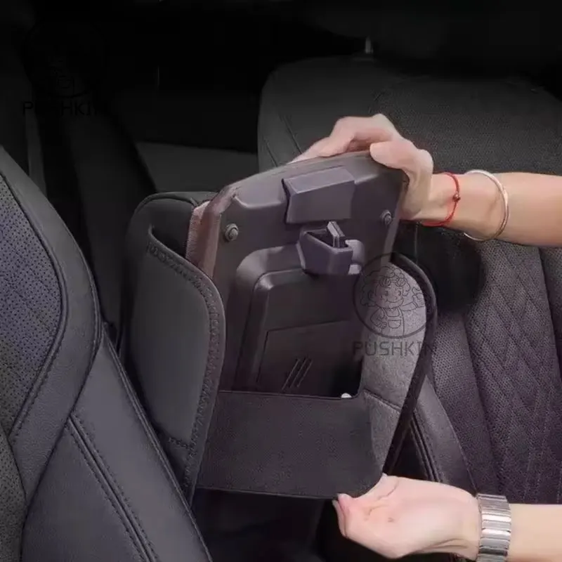 For BYD Shark 6 2025 Center Console Armrest Riser Pad – Premium Leather Organizer with Built-in Tissue Holder & Storage Pockets - Image 3