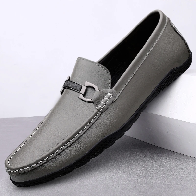 Summer New Metal Buckle Loafers Men Casual Shoes Leather Mens Slip-on Dress Shoes High Quality Men's Comfy Business Formal Shoes