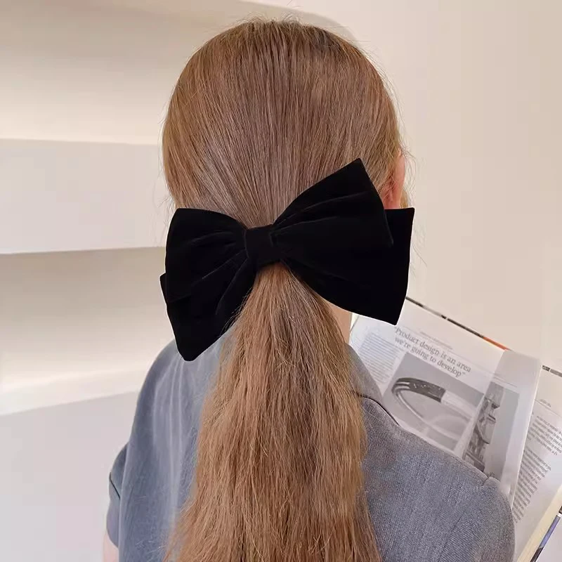 Fashion Black Velvet Bow Hair Pins Elegant Fabric Alloy Roses Hair Clips for Women Fashion Ponytail Barrette Heawear Accessories