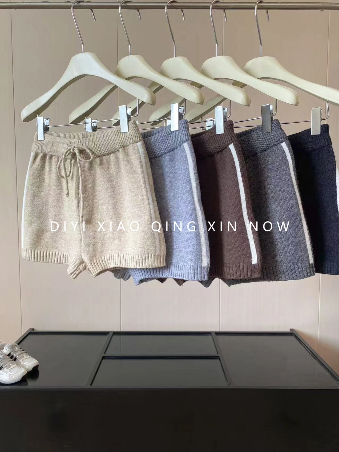 Light Grey Woolen Knitted Shorts Women's Loose Fit Spring Autumn Outerwear High Waist Polyester Fiber Commute Style Miu Series