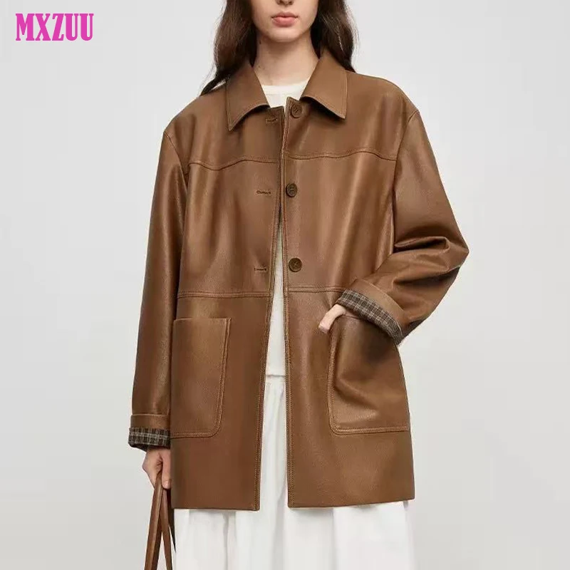 سترة من جلد الغنم الأصلي للخريف والشتاء للنساء باللون البني فضفاضة وجيب متوسط الطول من الجلد المدبوغ معطف واق من المطر ملابس خارجية #1