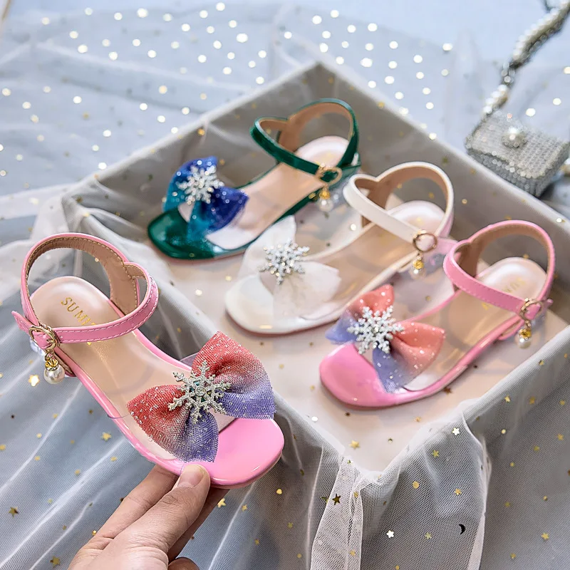 

Fashion Girls Princess Shoe 2025Summer New Kids Rhinestone Sandals Comfor Versatile Girl Casual Shoes Anti Slip Child Beach Shoe