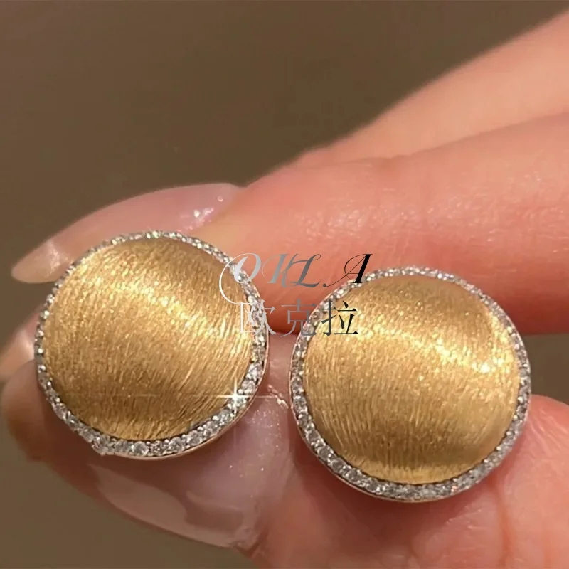 

OKLA Classic high-end wire drawing inlaid diamond round earrings for women retro design new in earings stud banquet jewelry