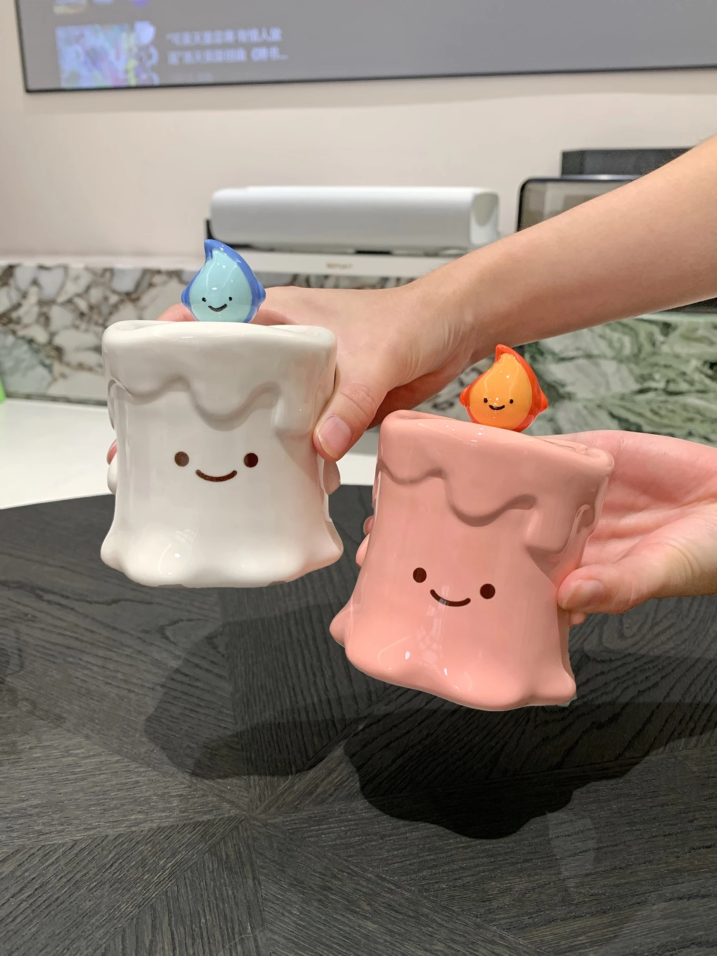 

Креативная коробка для ватных тампонов Cerc, держатель для хранения, банка для хранения, декоративные украшения для гостиной, роскошный дизайн коврика