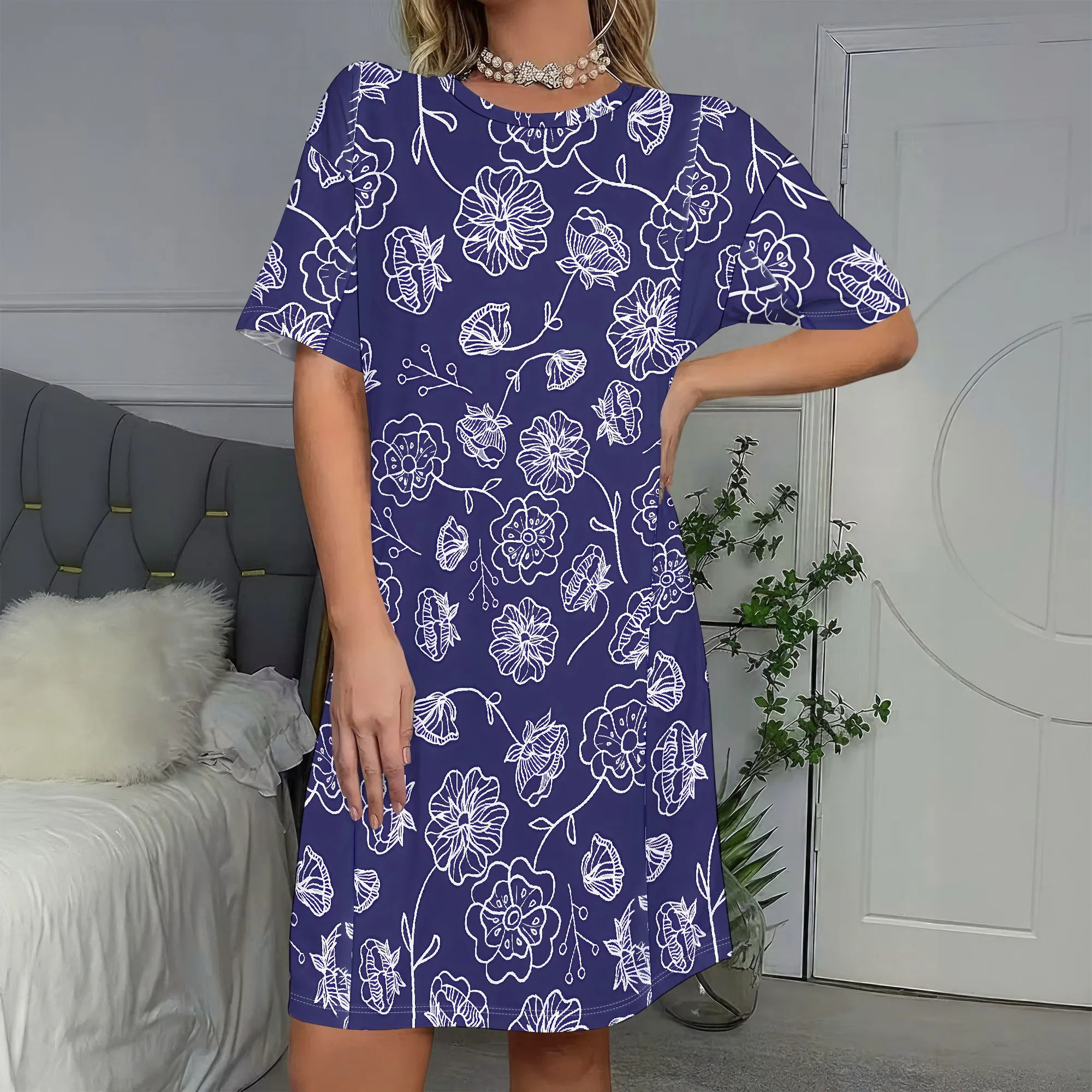 

Floral Dress, Short Sleeve Dress Summer Tunic, White Outline Print Casual A-Line, Beach Party Wear for Women, S-2XL