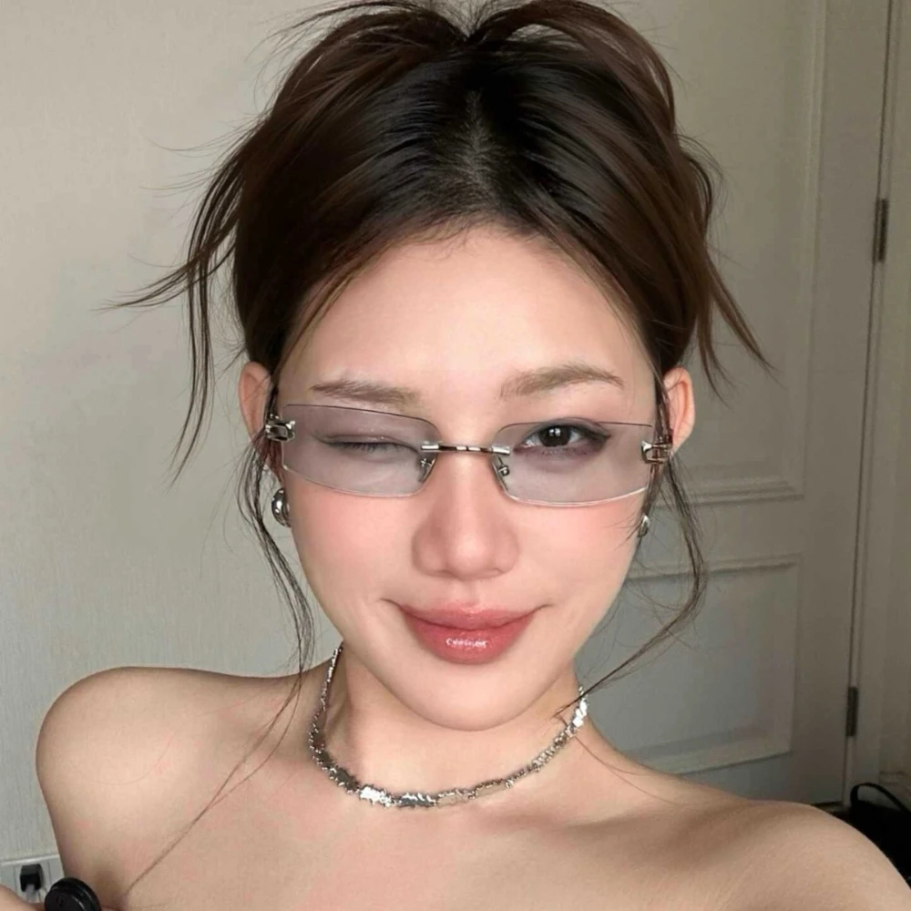 Luxury Brand Metal Rimless Square Sunglasses for Women Y2K Korean Style UV400 Sun Glasses Trendy Shades Photoshoot Eyewear