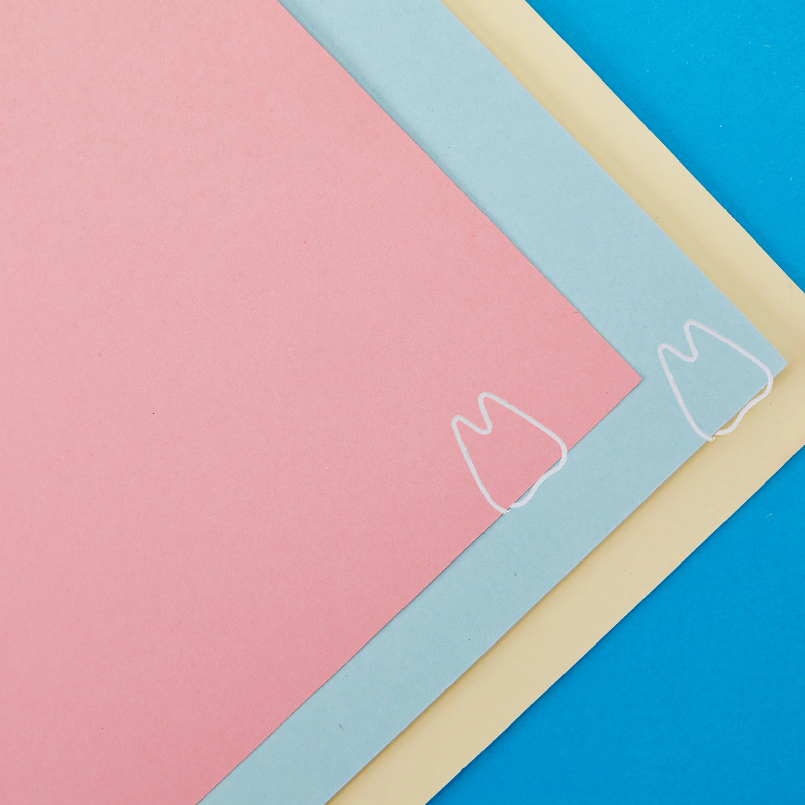 

100Pcs Tooth Shape Paper Clips Metal Decorative Clips for School Office Filing Document Organizers Cute Fun Paperclip Set