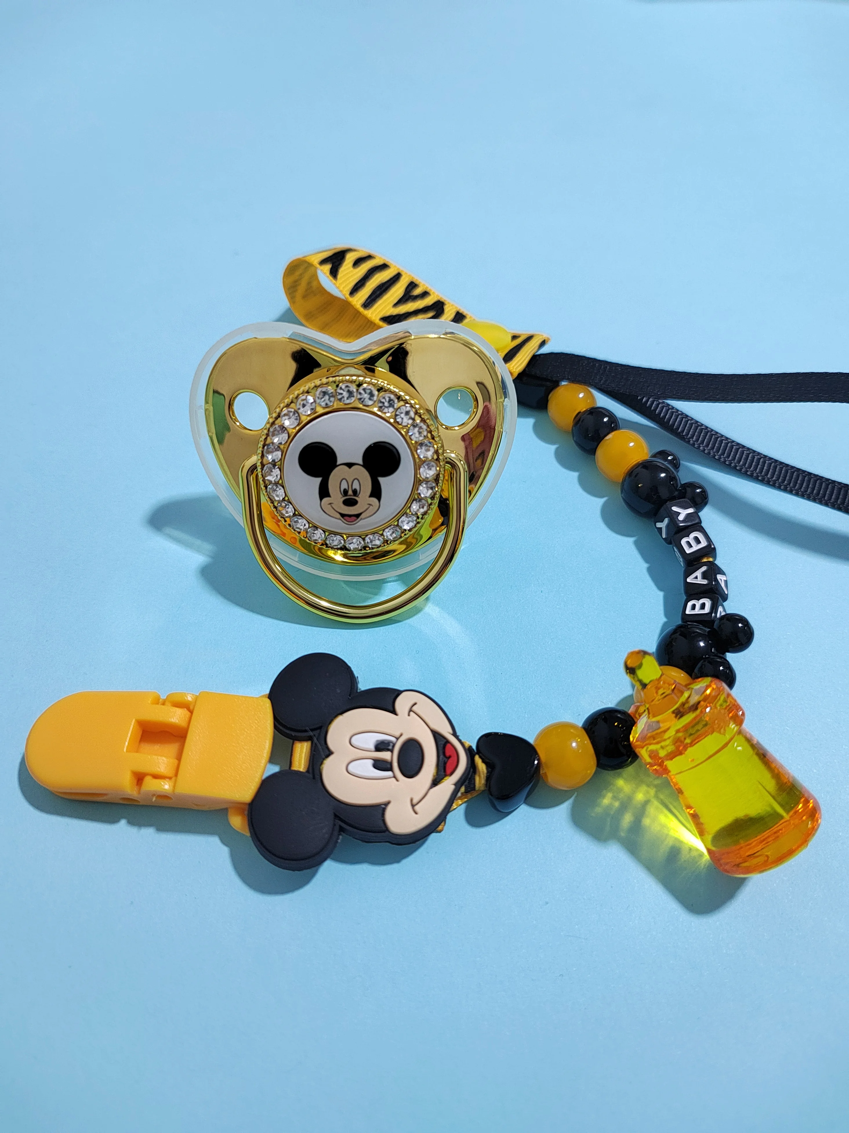 Internet celebrity Hot selling Baby Pacifier Custom chain clip Mickey Mouse newborn BPA Free luxury Bling Pacifier silicone0-36M