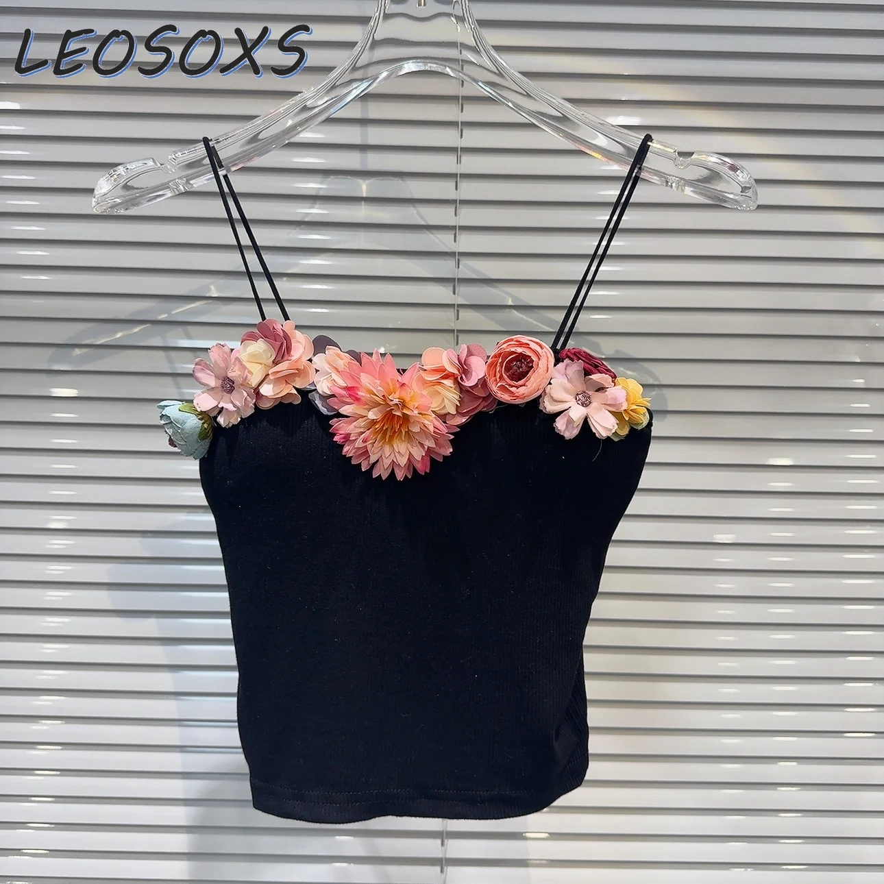 

2024 Summer New Hot Girl Socialite Color Flower Pin Design Sponge Brassiere Pad Camisole Women's Sweet Inner Outer Wear Vest Top