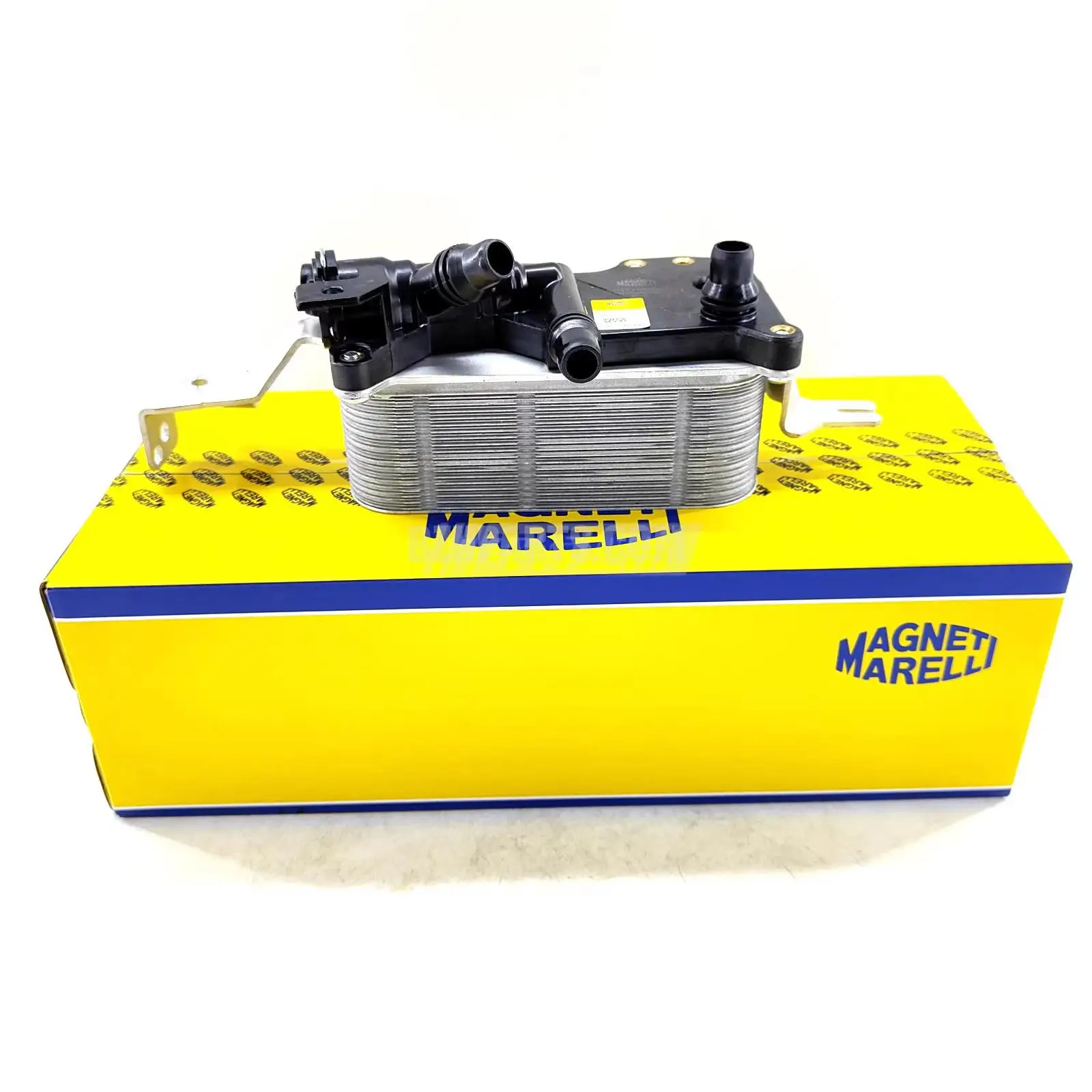 

MAGNETIMARELLI Oil Cooler 17217638580 For BMW F01 F02 F03 F04 F07 F10 F11 F12 F13 F18 528i 535i 650i 550i