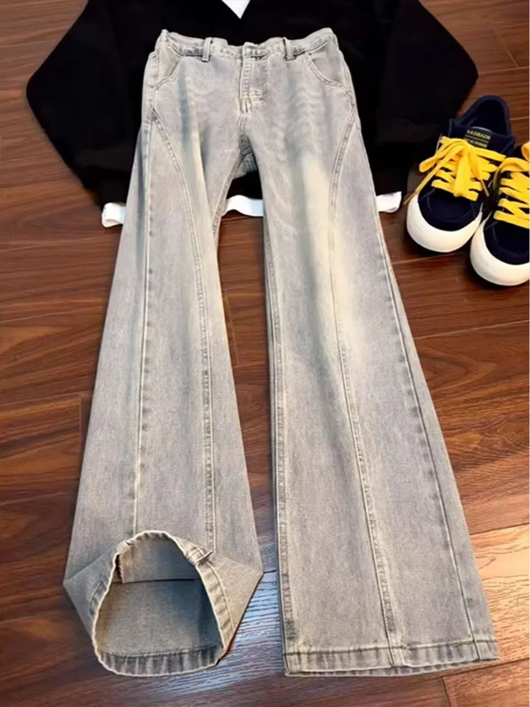 

Cleanfit Men's Light Blue Curved Knife Jeans Trendy Washed Wide Leg Cotton Denim Workwear American High Street Style