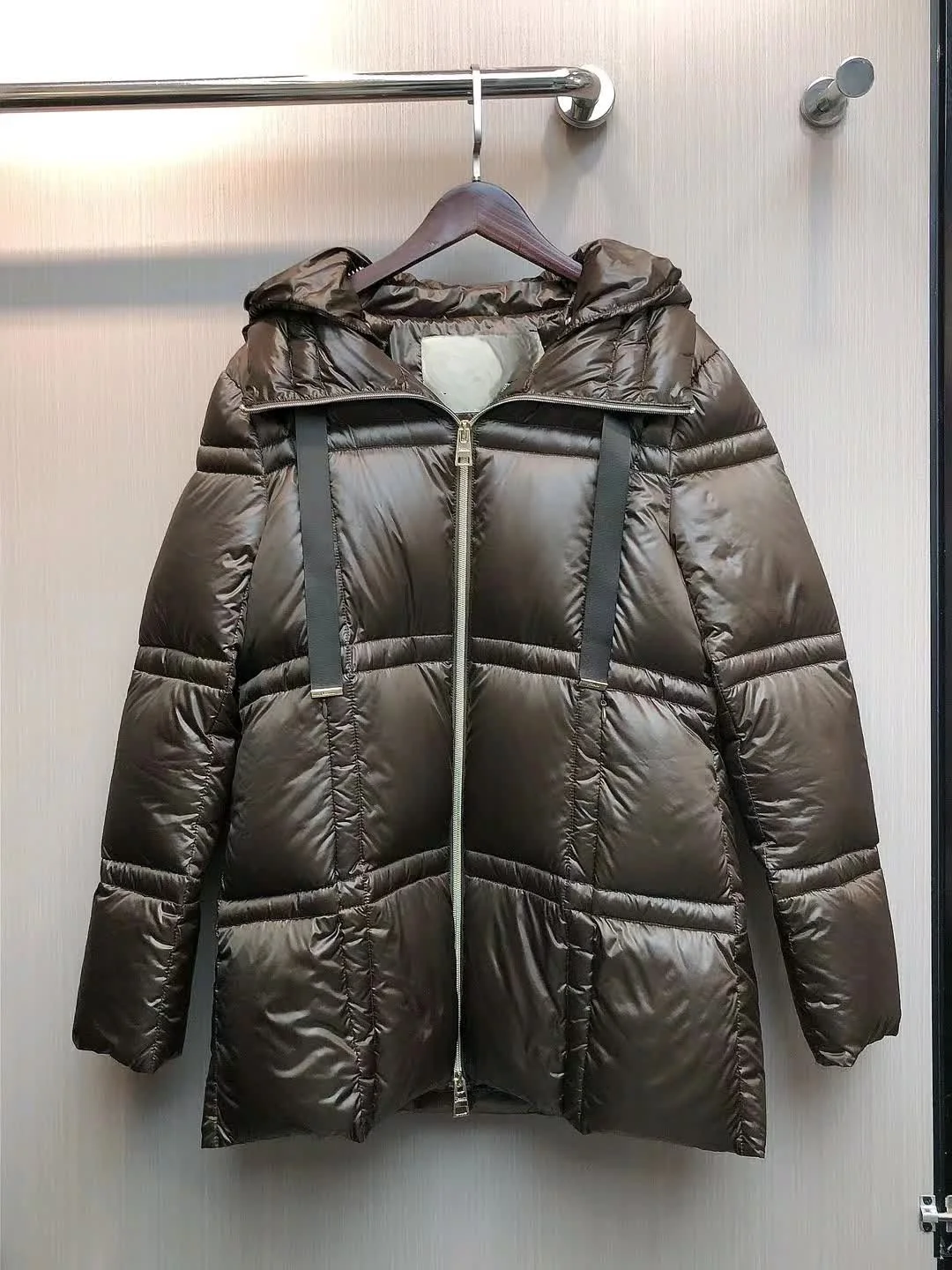 2025H نمط جديد سستة الياقة المدورة هوديي الرباط سترة أنيقة للتنقل سترة طويلة أسفل #5