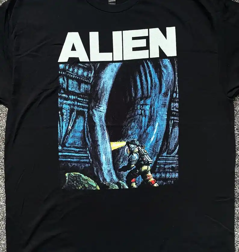 

Alien T shirt - Various Sizes - Aliens sci-fi Horror