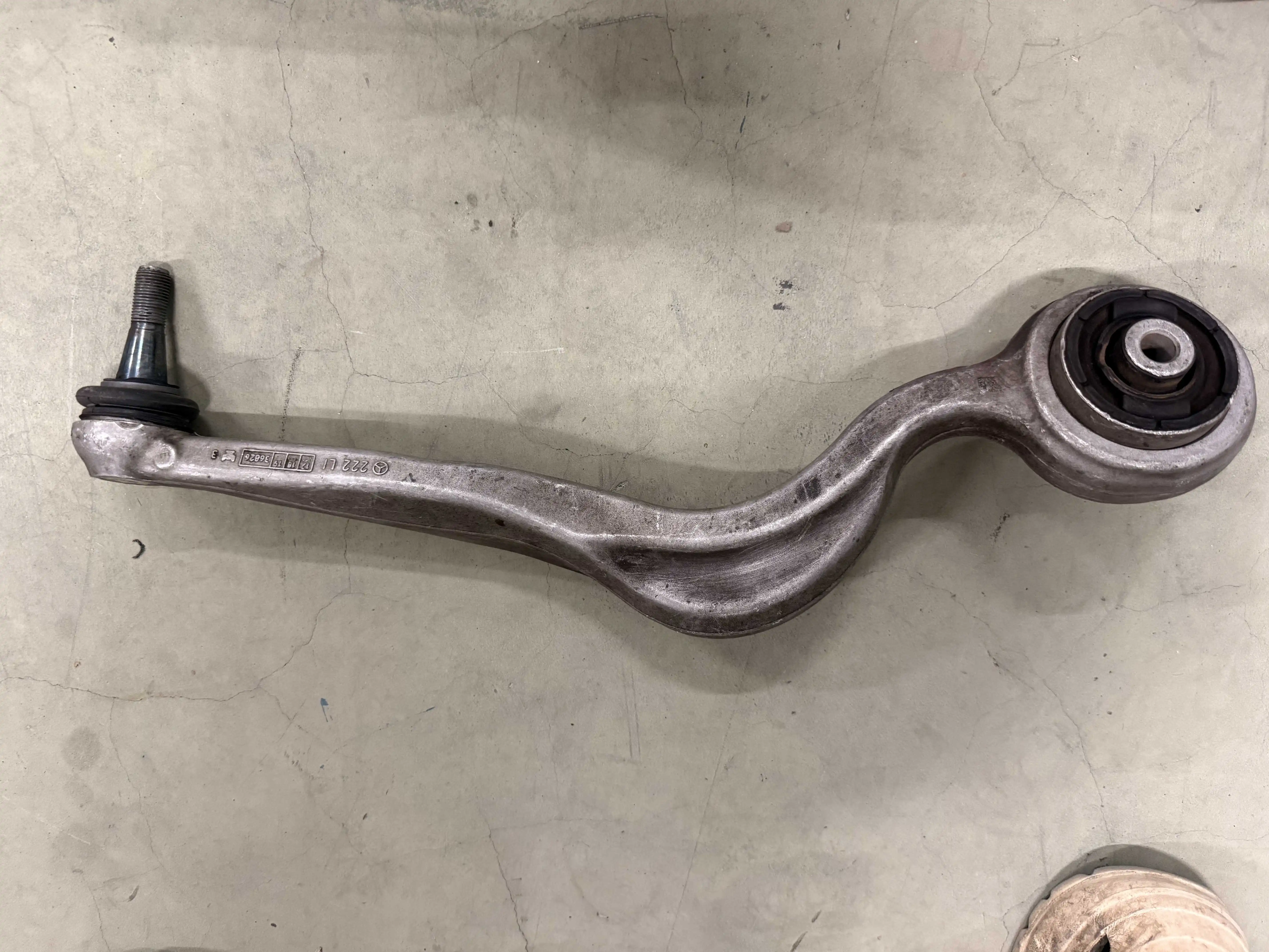 A2173305100 A2223303307 Original Front Rear LH Upper Lower Control Arm Suspension System Assembly for W222