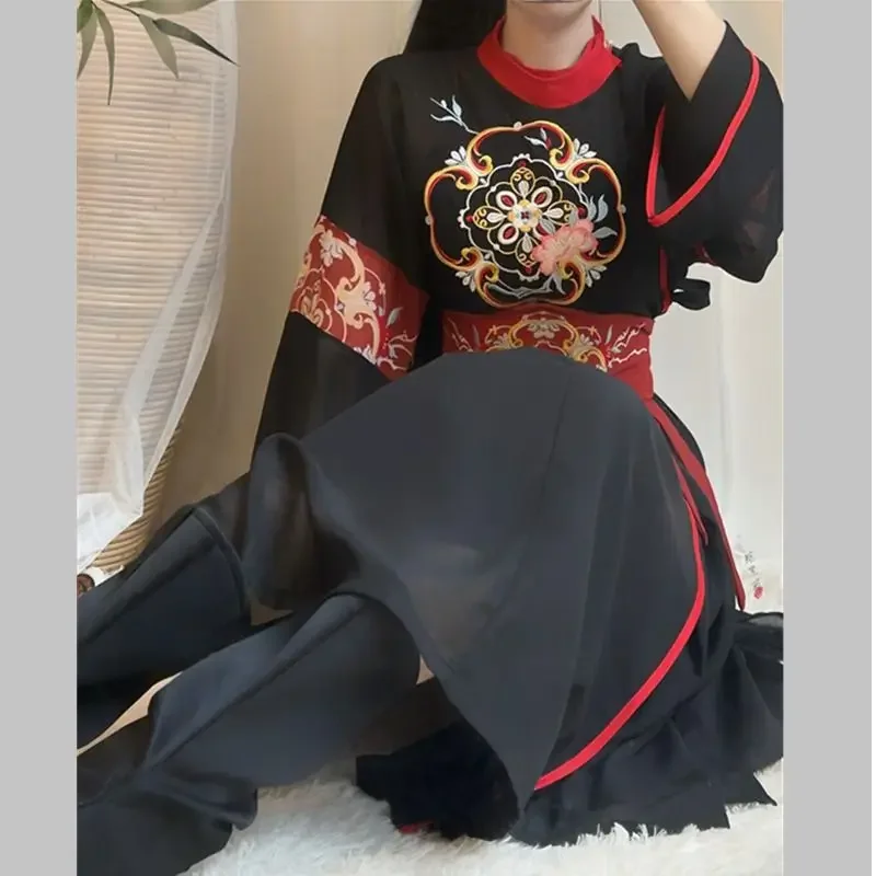 Abito Hanfu ricamato squisito in stile cinese Abiti di moda in stile etnico Elegante streetwear Abito tradizionale cinese casual