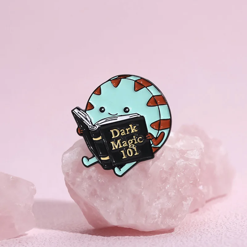 Round Brooch Blue Cookie Reading Metal Badge Small Gift Wholesale Decorative Brooches Cap Pin Backpack Accessories Lapel Pins