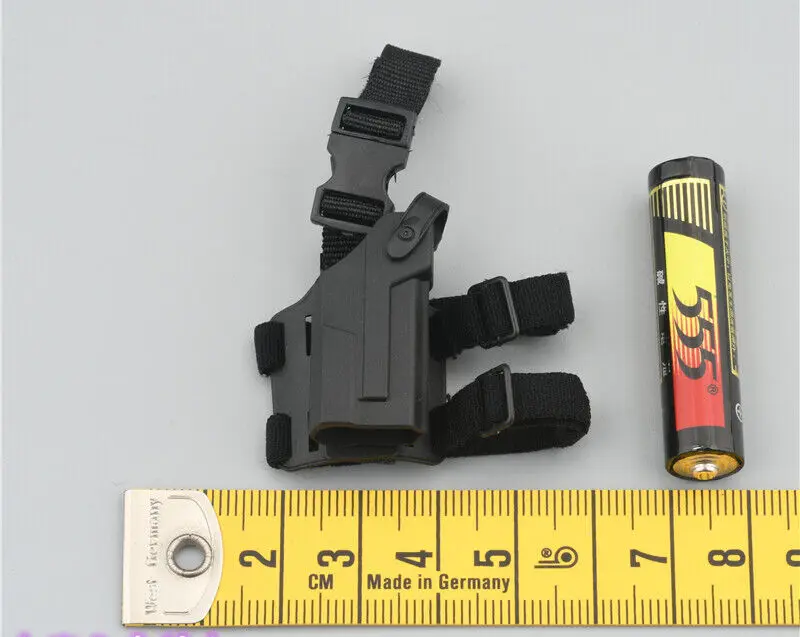 1/6 Scale FS 73043 Soldier Pistol holster Model