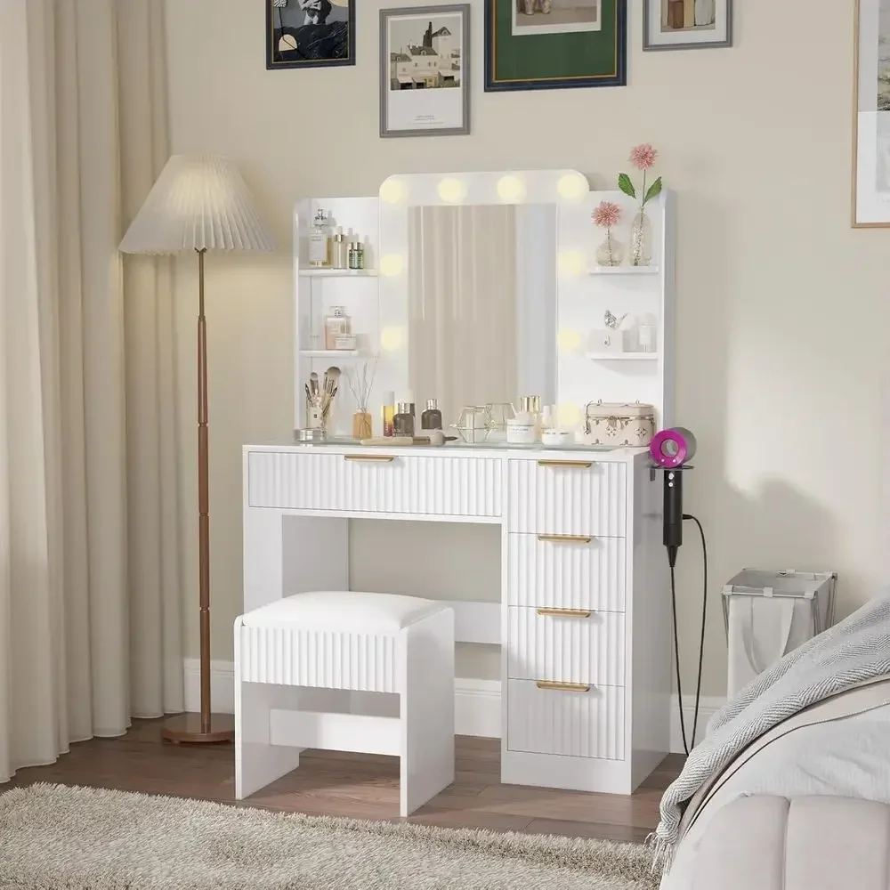 Illuminated Large Vanity Desk with 5 Drawers, Adjustable Shelves, and Charging Station for Bedroom