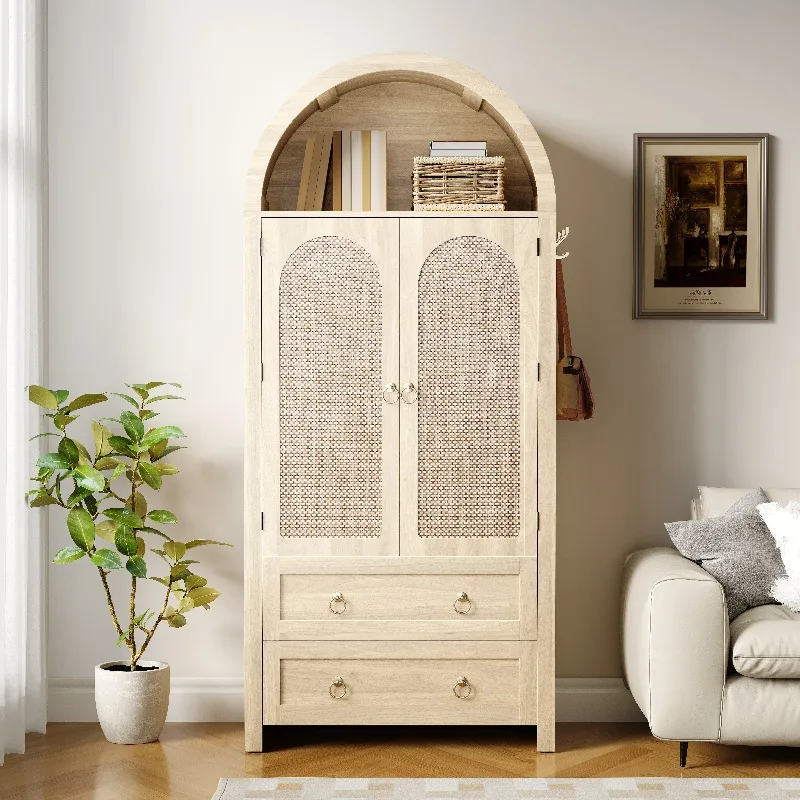 Buffet vintage en rotin avec design en arc, double tiroirs et armoire de rangement pour salon et chambre, accent de porte tressé avec poignées métalliques